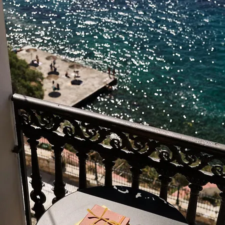 Syrou Melathron Hotel Ermoupoli Exterior photo